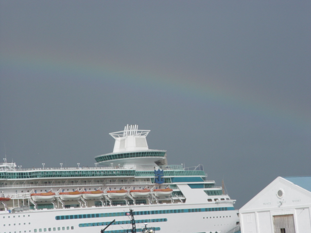 rainbow-over-royal-caribbean-ship-port-of-nassau-6.jpg
